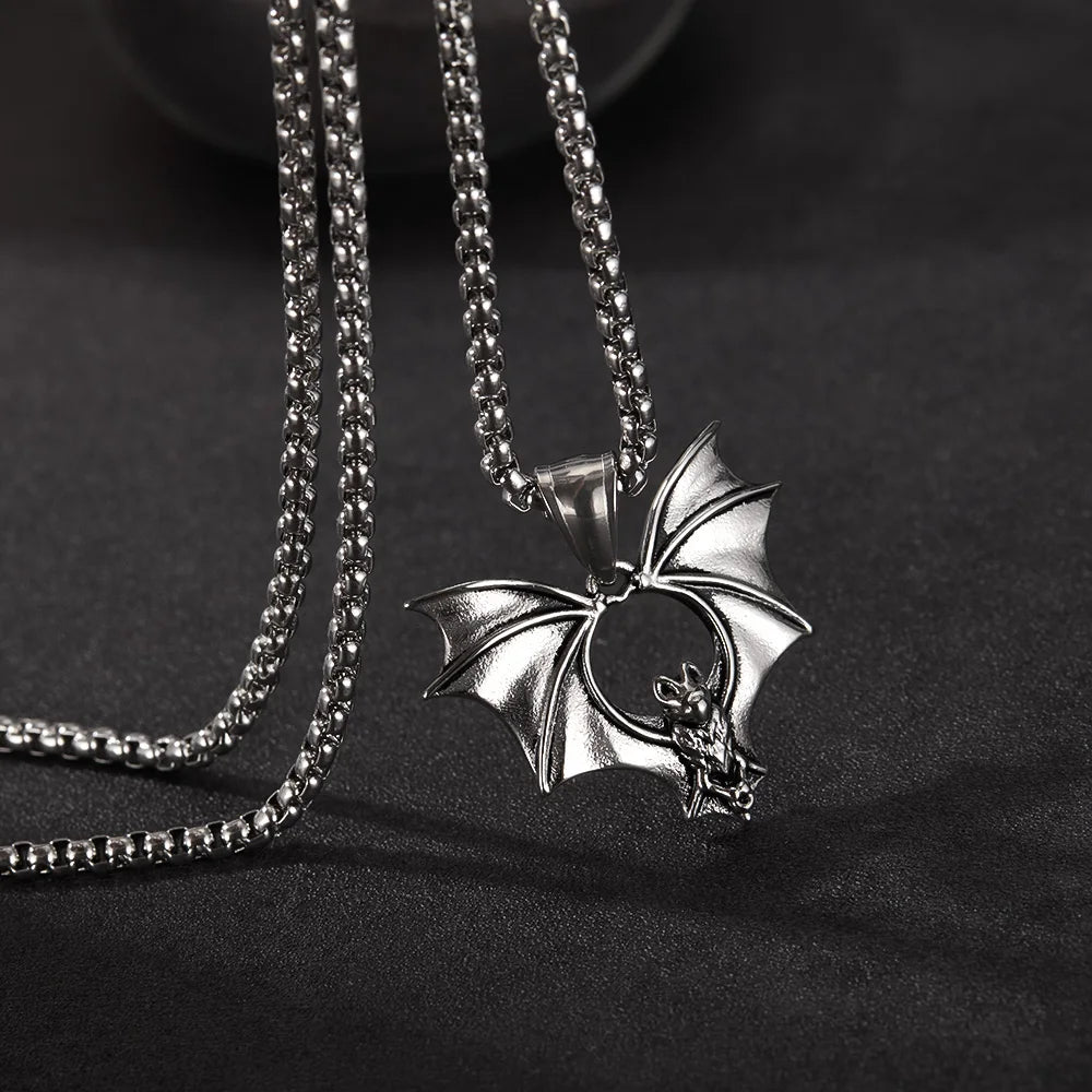 Men’s Bat Pendant Necklace – Gothic Punk Stainless Steel Chain with Creative Hip Hop Style