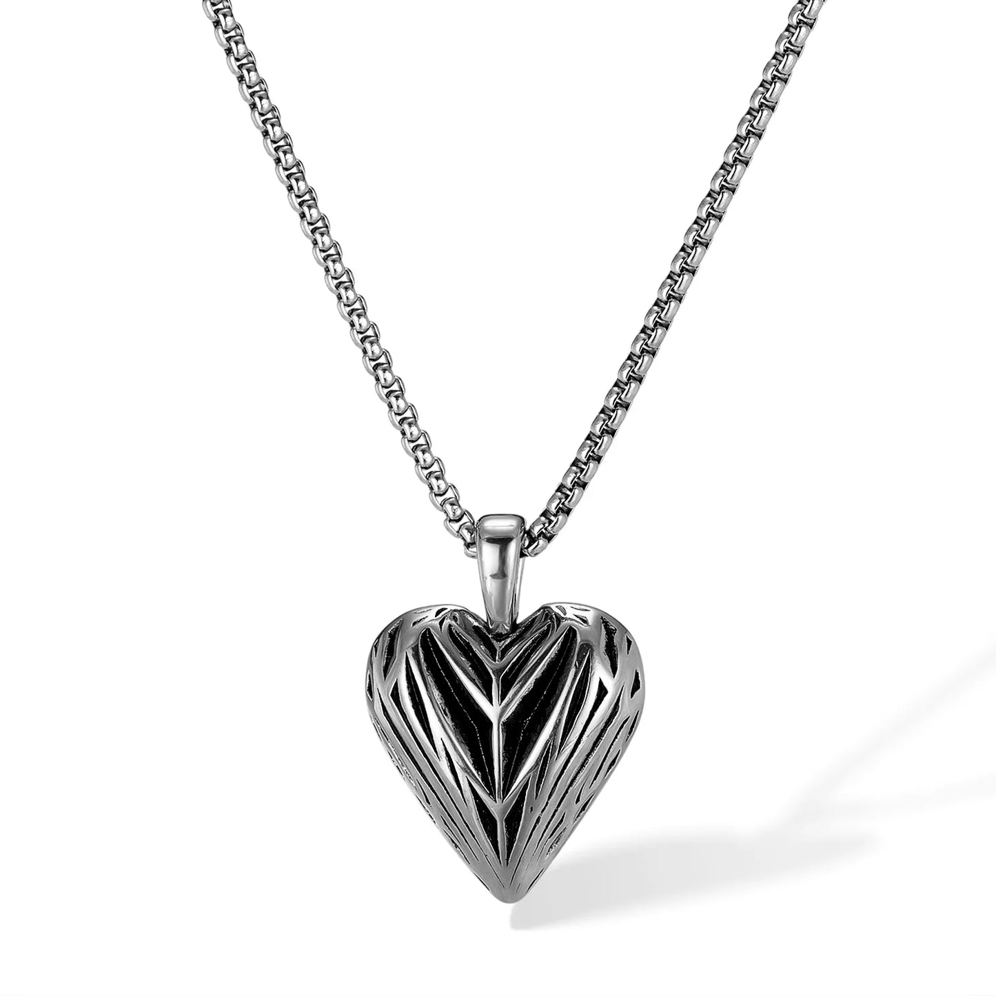 Men’s Forged Heart Pendant Necklace – Hip Hop Vintage Punk Style Stainless Steel Chain
