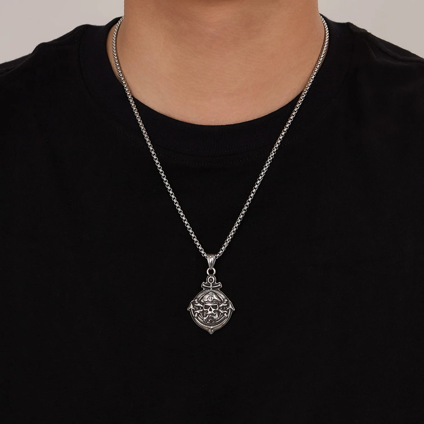 Men’s Pirate Skull Pendant Necklace – Vintage Punk Stainless Steel Street Style Jewelry