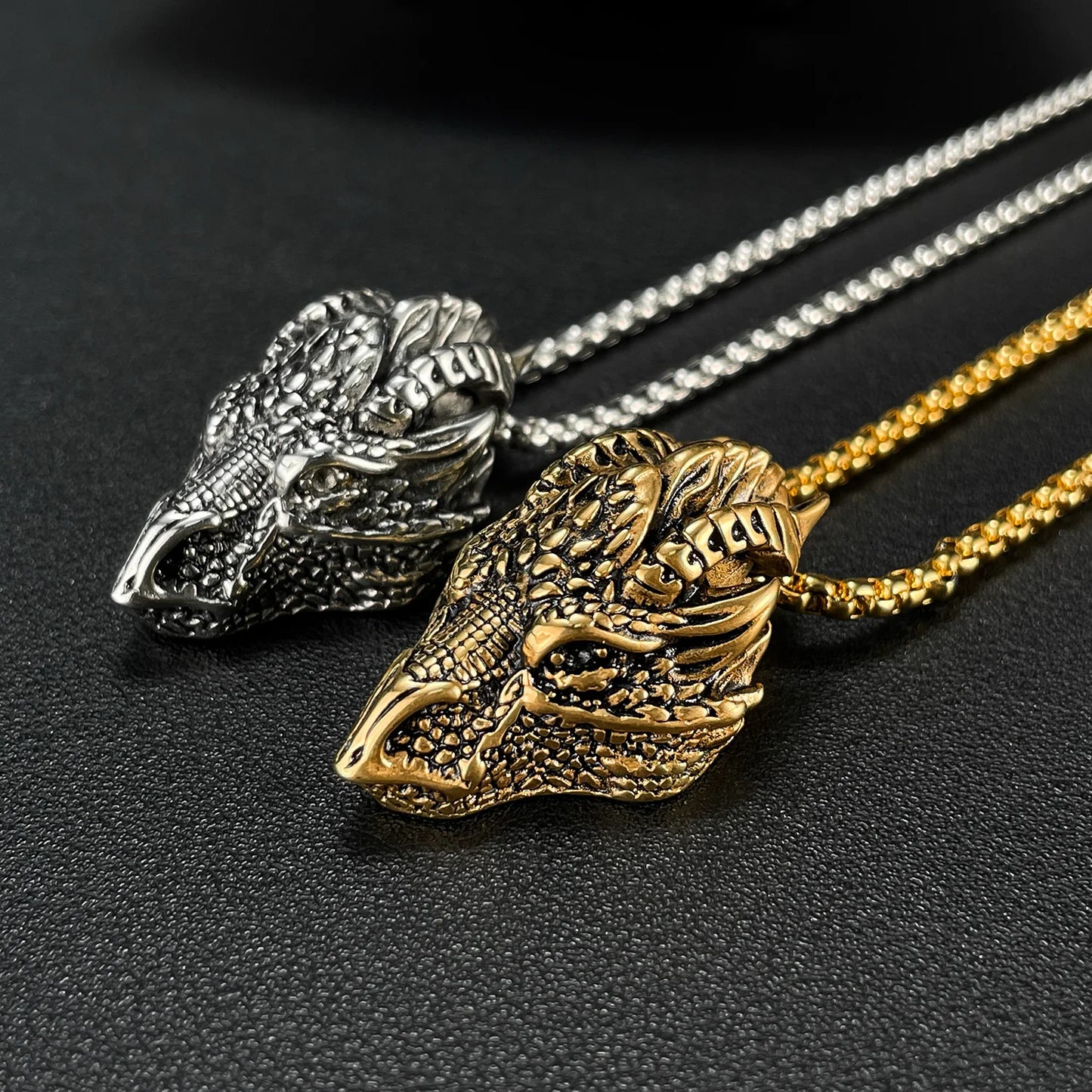 Men’s Dragon Head Pendant Necklace – Vintage Hip Hop Stainless Steel Chain with Fierce Style