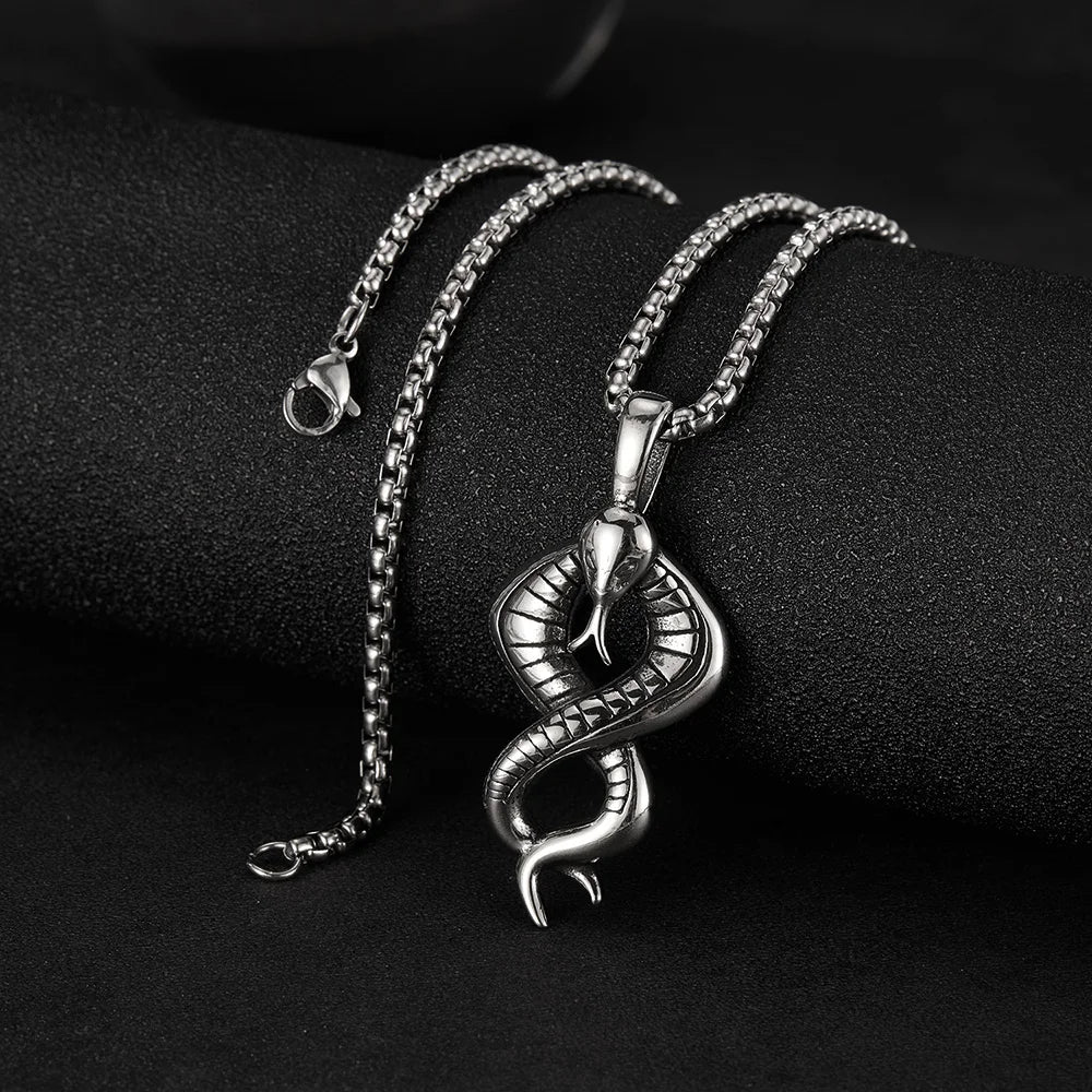 Men’s Vintage Snake Pendant Necklace – Bold Stainless Steel Serpent Chain for Streetwear Style