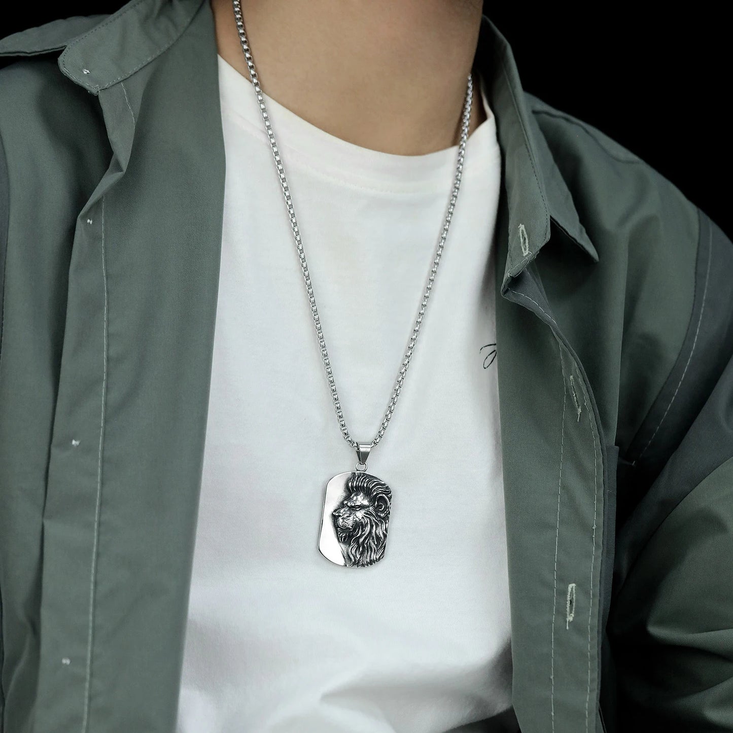 Men’s Bold Lion Head Dog Tag Necklace – Vintage Stainless Steel Pendant Chain, Power & Strength Streetwear Jewelry