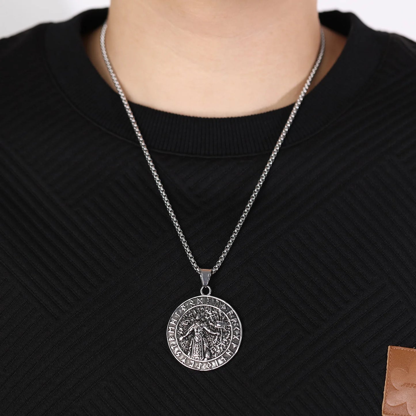 Men’s Viking Odin Pendant Necklace – Norse Mythology Stainless Steel Rune Amulet Jewelry