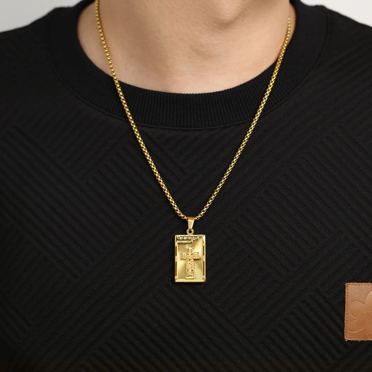 Men’s Cross Dog Tag Necklace – Vintage Street Style Stainless Steel Hip Hop Pendant