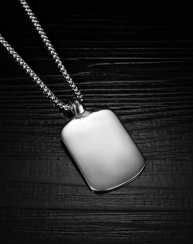 Men’s Bold Lion Head Dog Tag Necklace – Vintage Stainless Steel Pendant Chain, Power & Strength Streetwear Jewelry