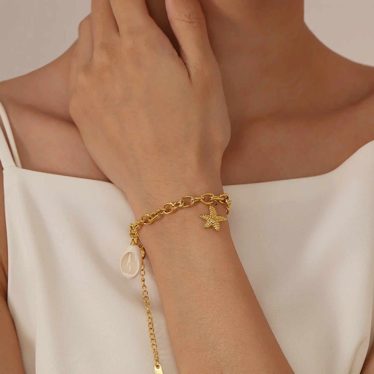 Ocean Starfish Shell Bracelet for Women – Elegant Stainless Steel Luxury Chain Jewelry