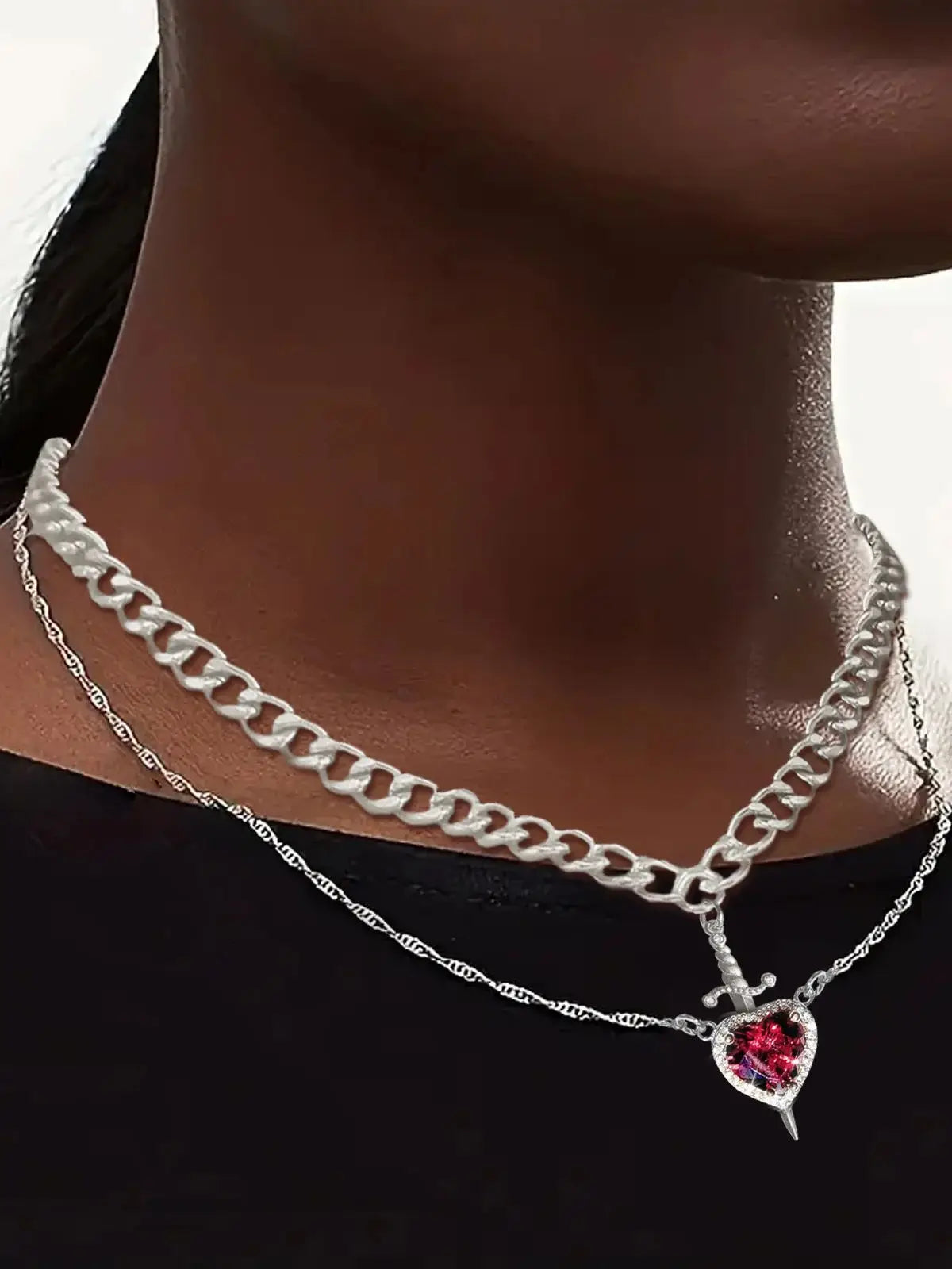 2PC Gothic Punk One Arrow Through The Heart Creative Two Color Couple Necklace Red Rhinestone Heart Dagger Necklace Friend Gift