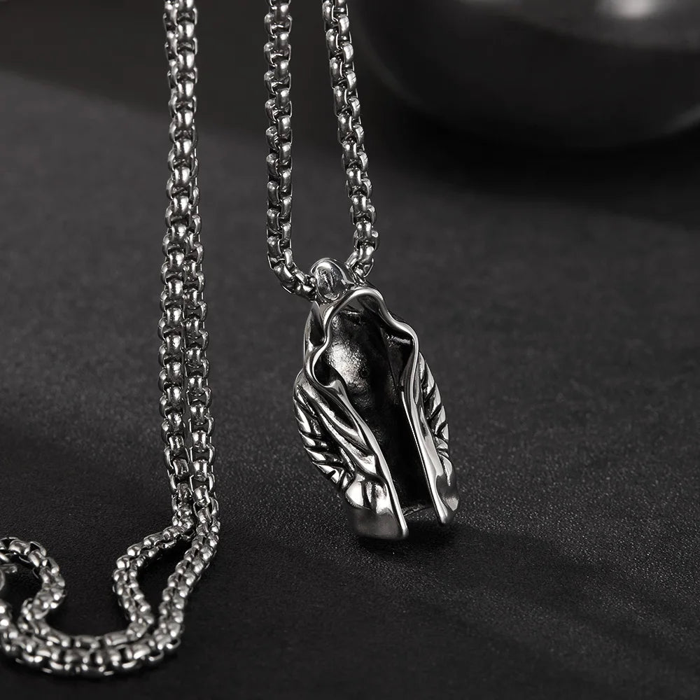 Men’s Assassin Cloak Pendant Necklace – Retro Punk Style Stainless Steel Hooded Cape Jewelry