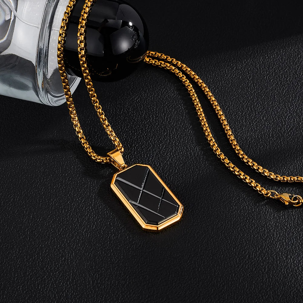 Men’s Geometric Cube Pendant Necklace – Creative Minimalist Stainless Steel Chain Accessory