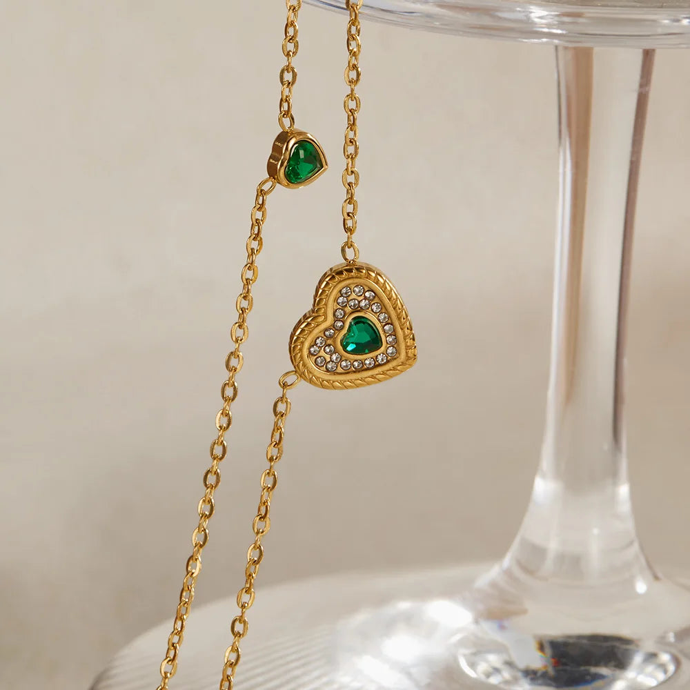 Vintage Double-Layer Emerald Heart Necklace – French Chic Stainless Steel Clavicle Chain for Women