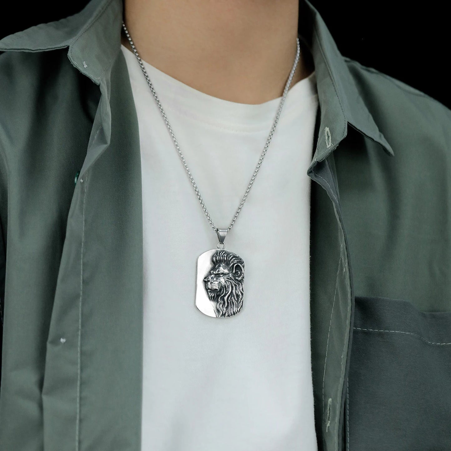 Men’s Bold Lion Head Dog Tag Necklace – Vintage Stainless Steel Pendant Chain, Power & Strength Streetwear Jewelry