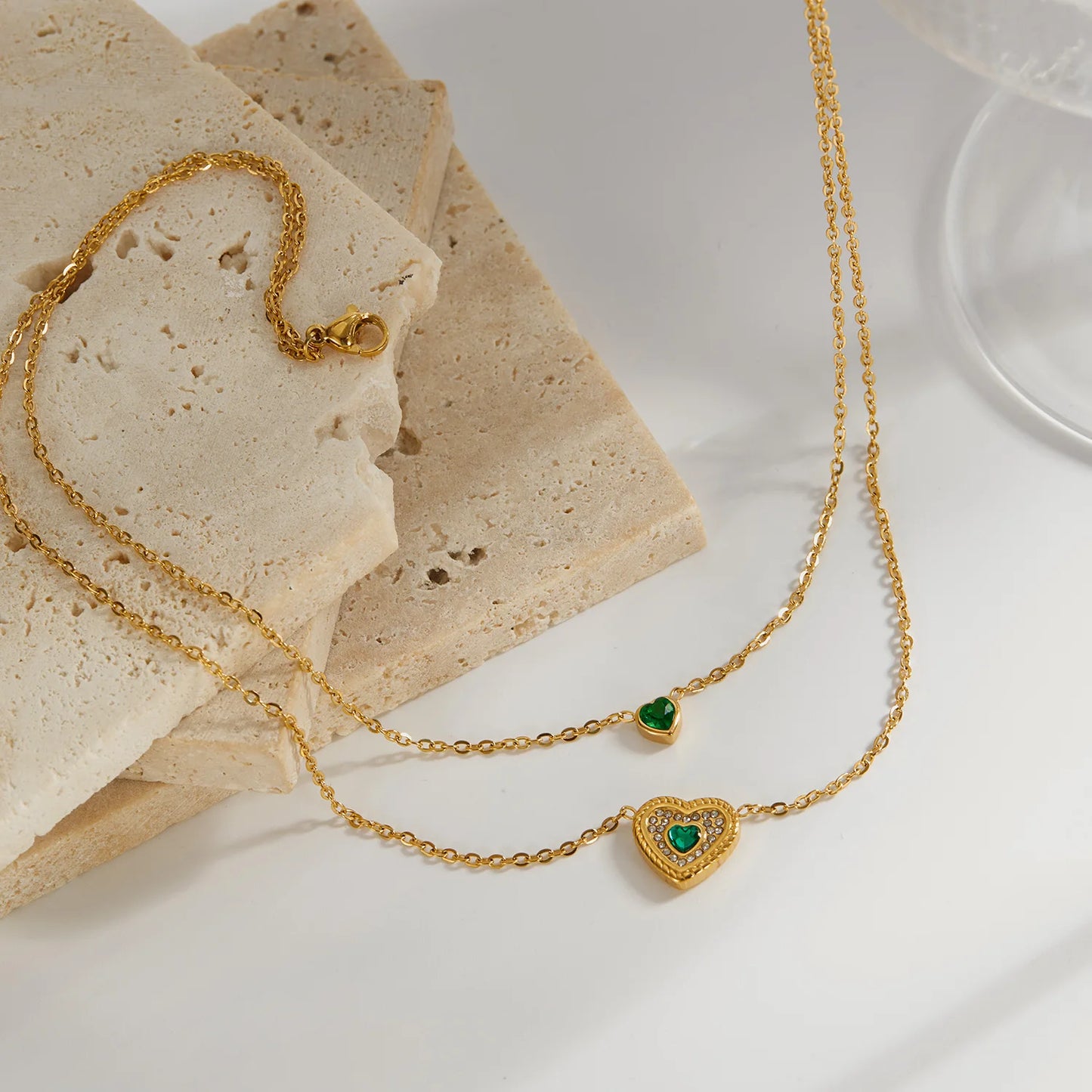 Vintage Double-Layer Emerald Heart Necklace – French Chic Stainless Steel Clavicle Chain for Women