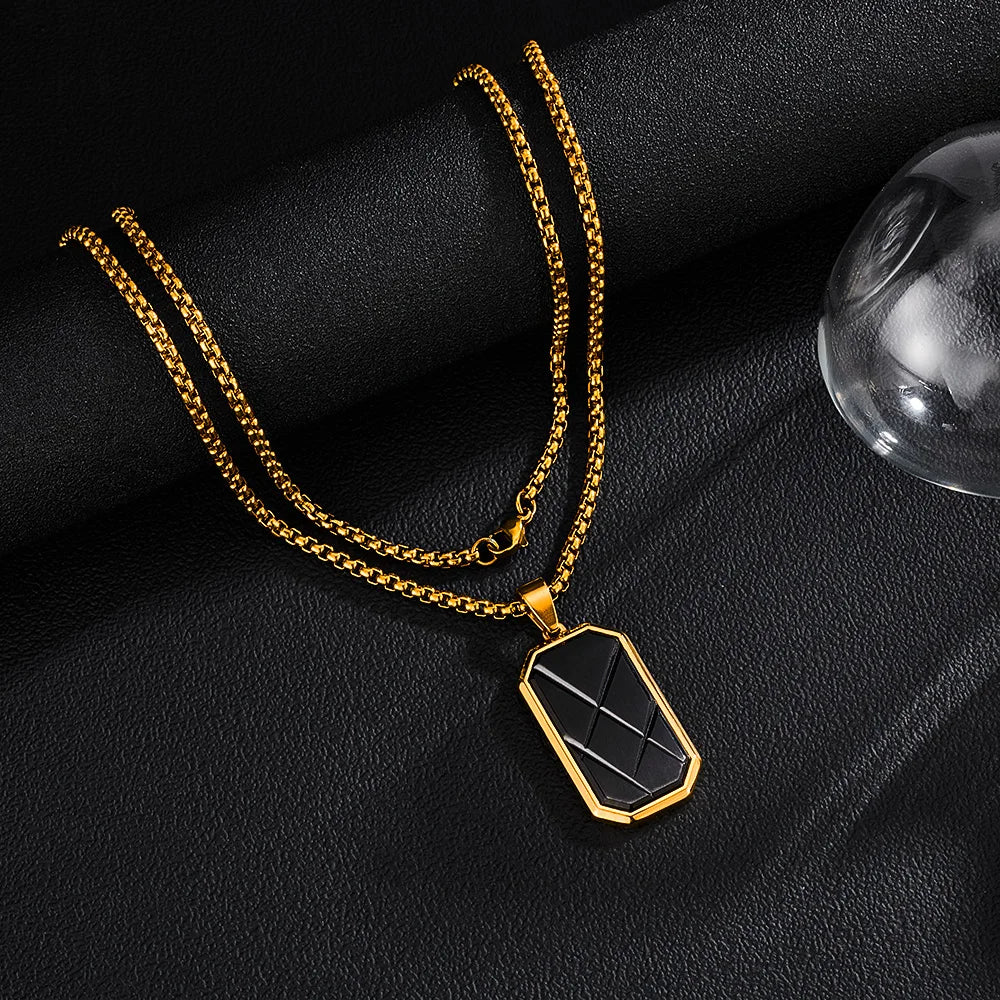 Men’s Geometric Cube Pendant Necklace – Creative Minimalist Stainless Steel Chain Accessory