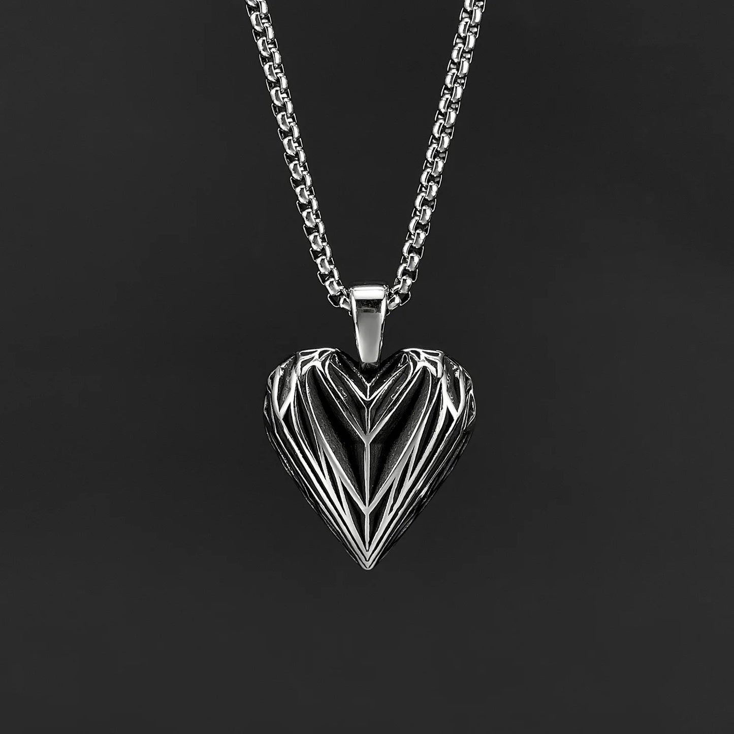 Men’s Forged Heart Pendant Necklace – Hip Hop Vintage Punk Style Stainless Steel Chain
