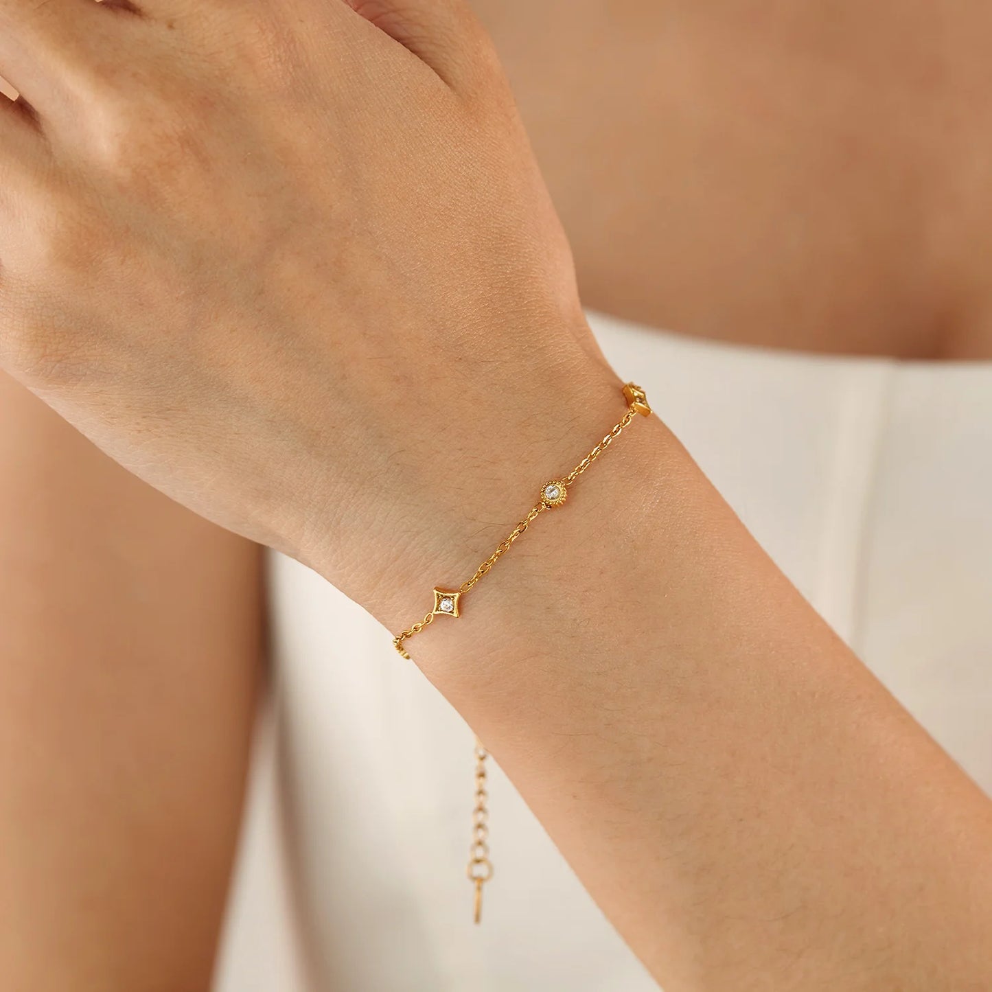 Geometric Zircon Stainless Steel Bracelet for Women – Minimalist Titanium INS Style Jewelry