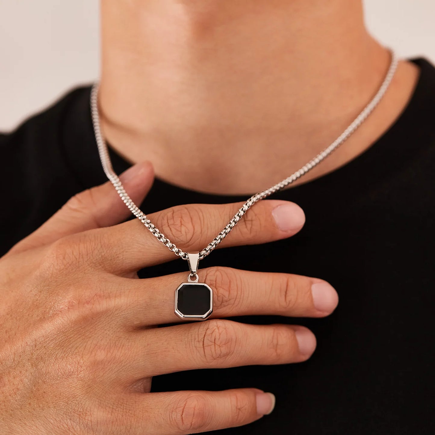 Men’s Geometric Block Pendant Necklace – Minimalist Stainless Steel Drip Enamel Hip Hop Jewelry