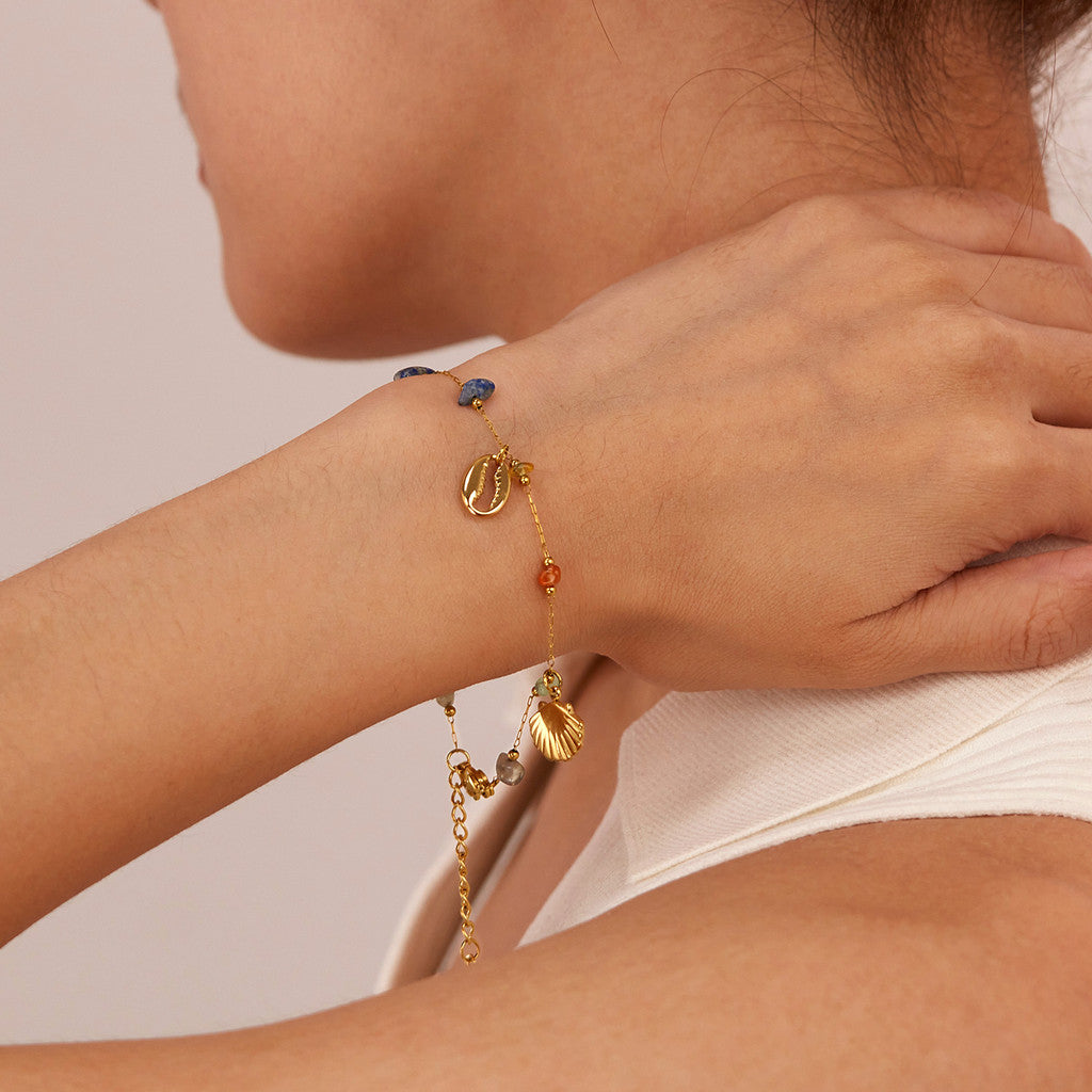 INS Style Ocean-Inspired Bracelet for Women – Stainless Steel Shell & Colorful Stone Charm, Minimalist Titanium Jewelry