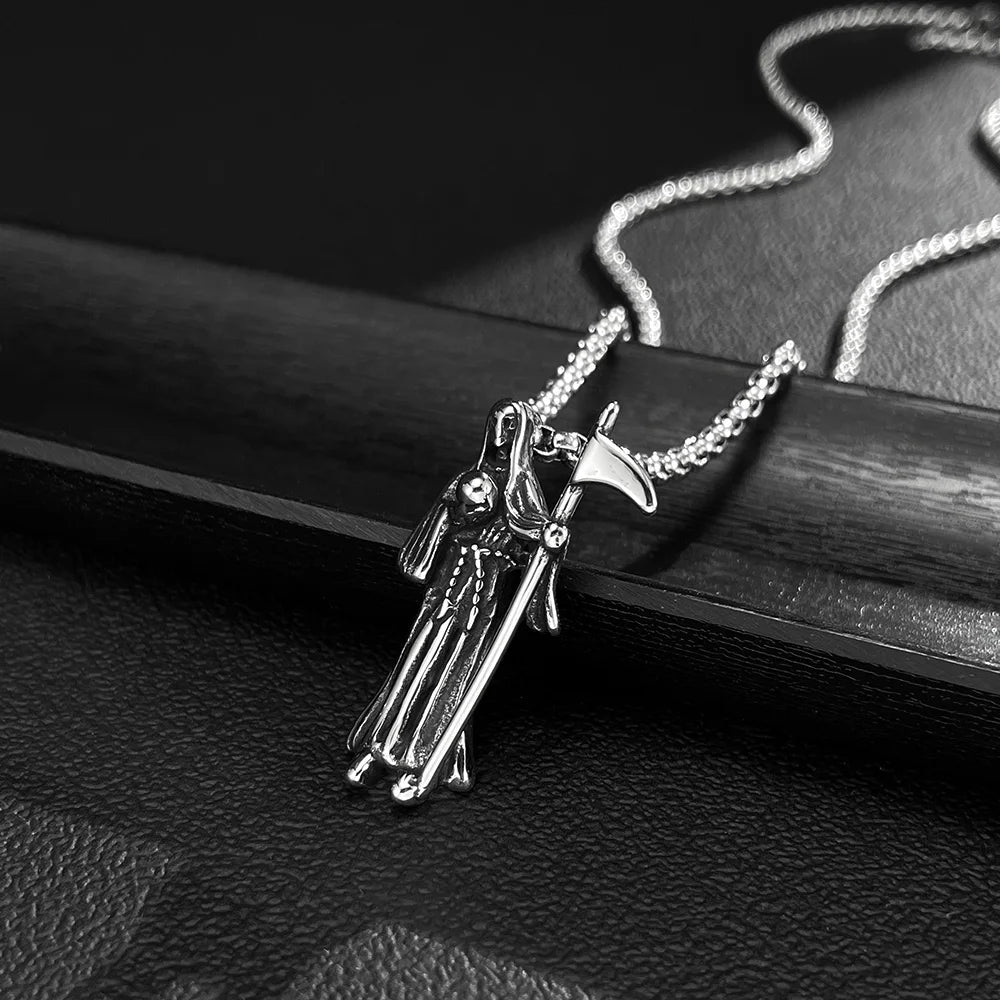 Men’s Reaper Scythe Pendant Necklace – Retro Punk Stainless Steel Grim Reaper Charm Chain