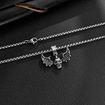 Men’s Punk Skull Pendant Necklace – Gothic Bat Wings Stainless Steel Chain for Streetwear Style