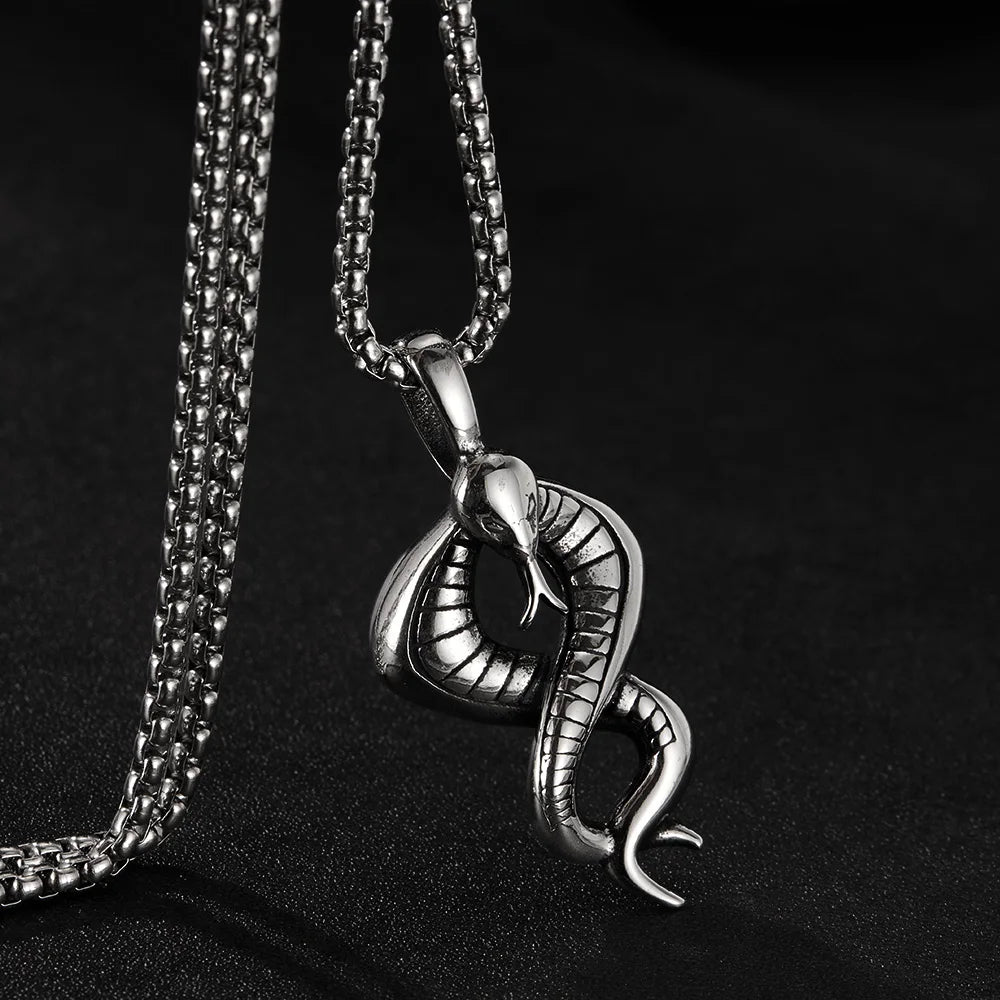 Men’s Vintage Snake Pendant Necklace – Bold Stainless Steel Serpent Chain for Streetwear Style