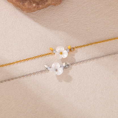 INS-Style Floral Bracelet for Women – Minimalist Stainless Steel Wristwear, Unique Commuter Fashion Jewelry