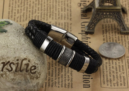 Trendy Personality Bracelet for Men - Versatile Stylish Minimalist Hip-Hop Leather Cuff Jewelry