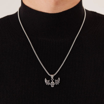Men’s Punk Skull Pendant Necklace – Gothic Bat Wings Stainless Steel Chain for Streetwear Style