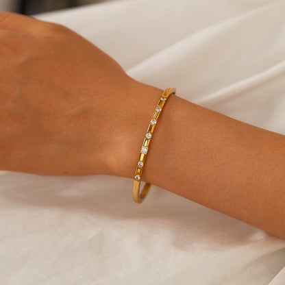 INS Style Zircon Cuff Bracelet for Women – Minimalist Titanium Steel Bangle, Small-Batch Chic Stainless Steel Jewelry